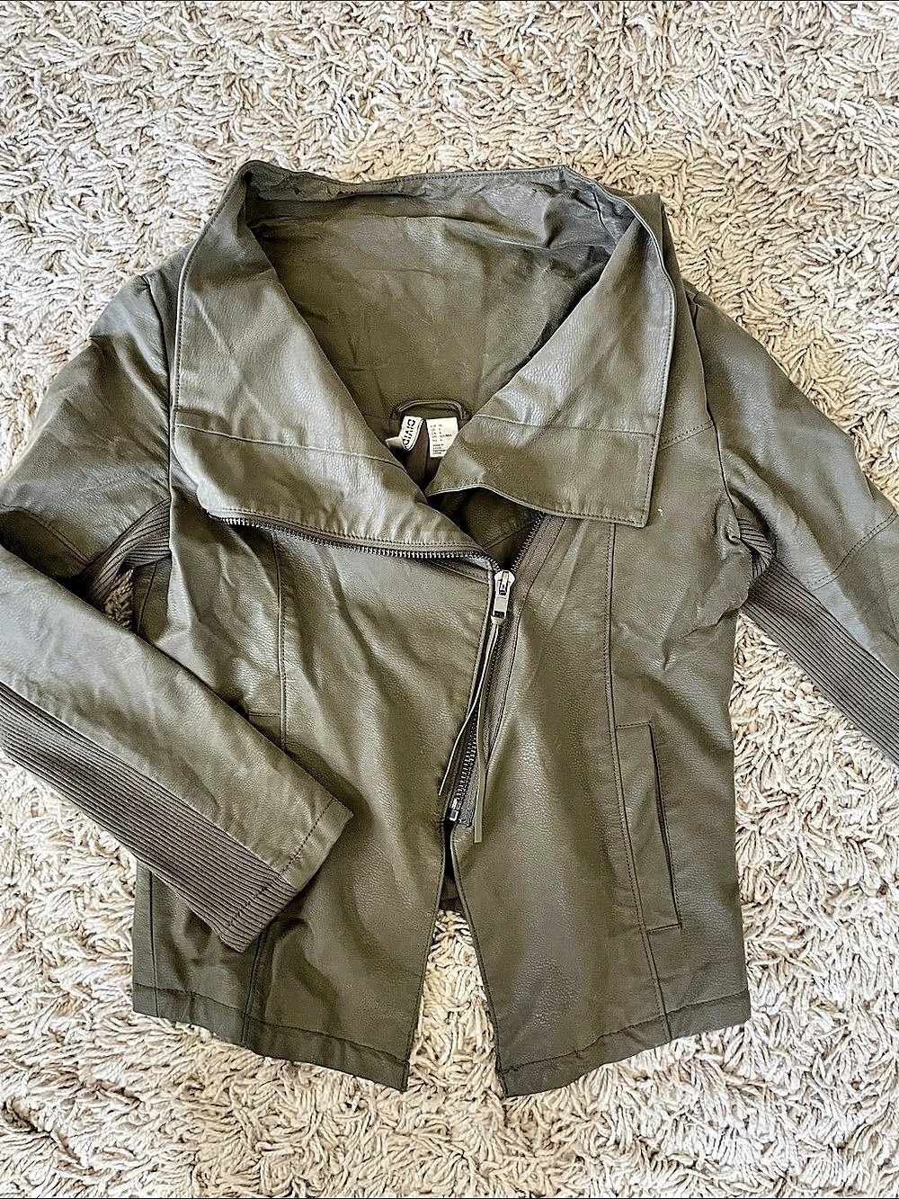 H&M Faux Leather Moto Jacket in Green Size Medium